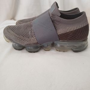 Womens Nike vapormax Flyknit Moc Gray